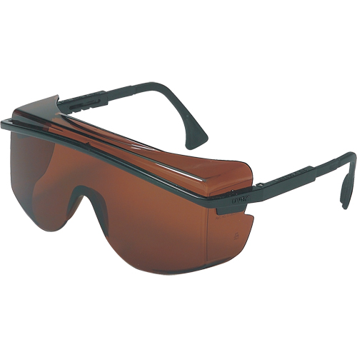 Uvex&reg; Astrospec OTG&reg; 3001 Safety Glasses, Grey/Smoke Lens, Anti-Scratch, ANSI Z87+/Meets/Exceeds CSA Z94.3 R.M.G. Prévention