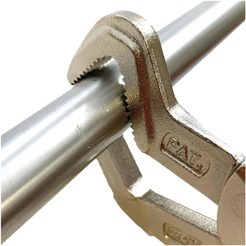 Pinces multiprise &agrave; barre basculante R.M.G. Prévention