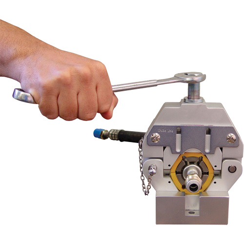 A/C Hose Crimper R.M.G. Prévention
