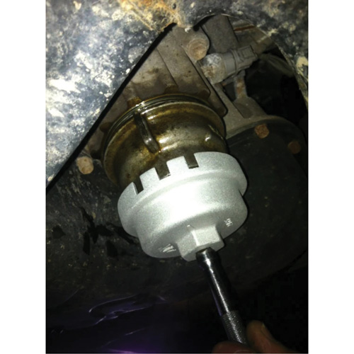 Cl&eacute; &agrave; filtre &agrave; huile type capuchon pour Toyota/Lexus/Scion R.M.G. Prévention