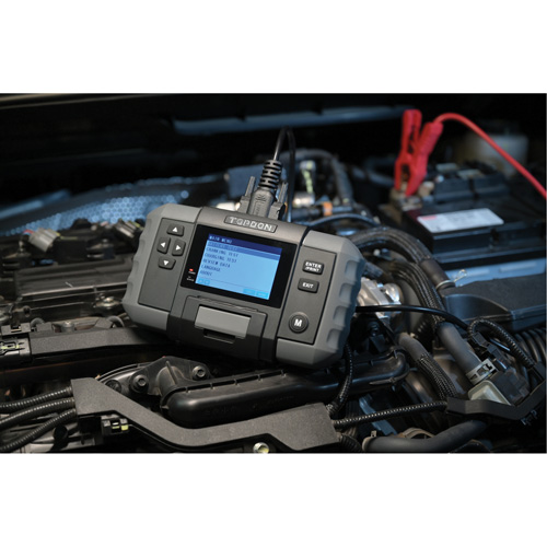 Testeur de batterie 12?V et de syst&egrave;mes 12?V/24?V BT600 avec imprimante int&eacute;gr&eacute;e R.M.G. Prévention
