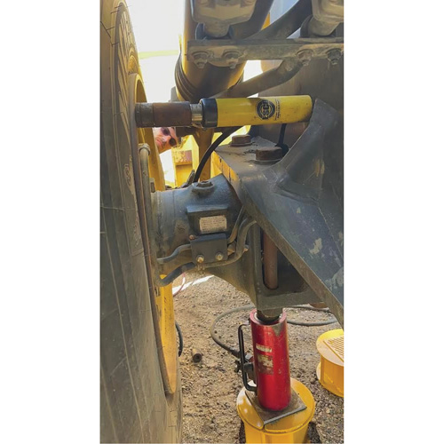 Single-Acting Cylinder Hydraulic Ram, 4.13" Stroke, 10 Ton(s) Capacity, 10000 PSI R.M.G. Prévention