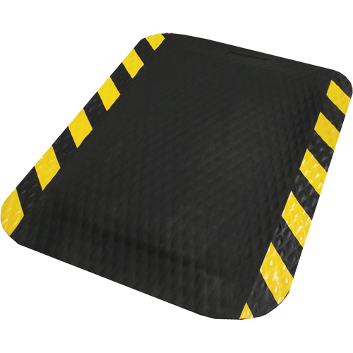 Tapis Hog Heaven, Losange, 2' x 3' x 5/8", Noir/Jaune, Nitrile R.M.G. Prévention
