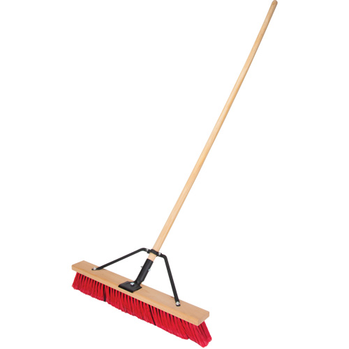 Balai-brosse &agrave; manche renforc&eacute;, 24", Moyen, Soies PVC R.M.G. Prévention