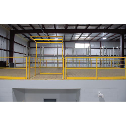 Barri&egrave;re de s&eacute;curit&eacute; pour mezzanine, 68-1/2" lo x 42" ha, 80-1/16" &eacute;lev&eacute;e, Jaune R.M.G. Prévention