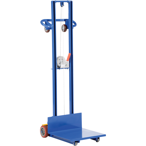 Empileur &agrave; plateforme, M&eacute;canisme Treuil manuel, Capacit&eacute; de 400 lb, Levage max de 58" R.M.G. Prévention