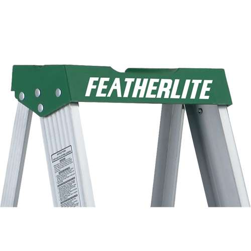 Escabeaux commerciaux (s&eacute;rie 2400), 4', Aluminium, Capacit&eacute; 225 lb, Type 2 R.M.G. Prévention