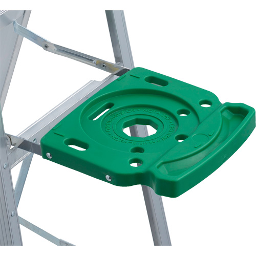 Escabeaux commerciaux (s&eacute;rie 2400), 4', Aluminium, Capacit&eacute; 225 lb, Type 2 R.M.G. Prévention
