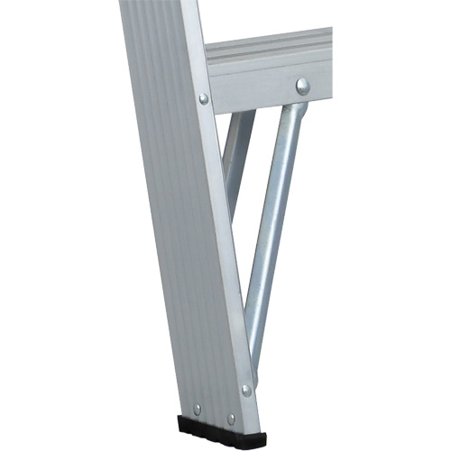 Escabeaux commerciaux (s&eacute;rie 2400), 4', Aluminium, Capacit&eacute; 225 lb, Type 2 R.M.G. Prévention