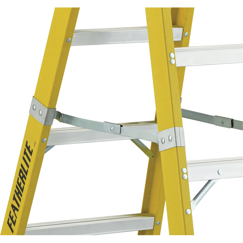 6600 Series Industrial Heavy-Duty 2-Way Stepladders, Fibreglass, 300 lbs. Capacity, 6' R.M.G. Prévention