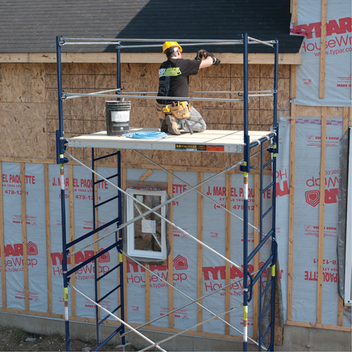 Tour d'&eacute;chafaudage compl&egrave;te avec roulettes, 66-2/10" p x 177-1/2" h R.M.G. Prévention