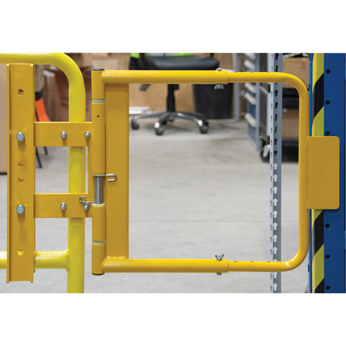 Safety Swing Gate, 21" H x 16" - 26" W R.M.G. Prévention