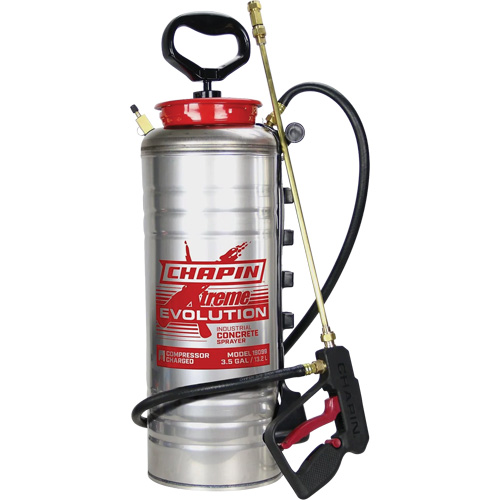 Pulv&eacute;risateur de b&eacute;ton &agrave; r&eacute;servoir Evolution, 3,5 gal. (13,2 L), Acier inoxydable, Lance de 19" R.M.G. Prévention