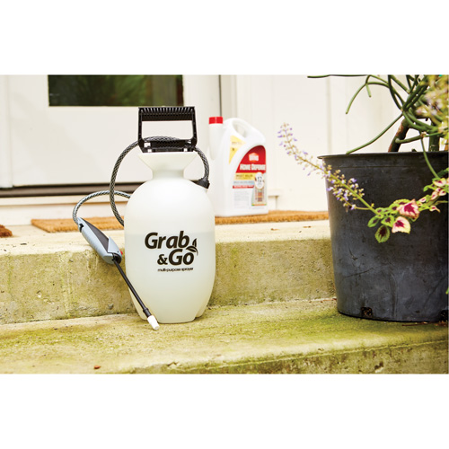 Grab & Go&reg; Multi-Purpose Sprayer, 1 gal. (4.5 L), Polyethylene, 10" Wand R.M.G. Prévention