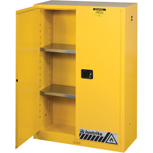 Armoires Sure-Grip EX pour produits inflammables, 45 gal., 2 Porte(s), 43" La x 65" h x 18" p R.M.G. Prévention