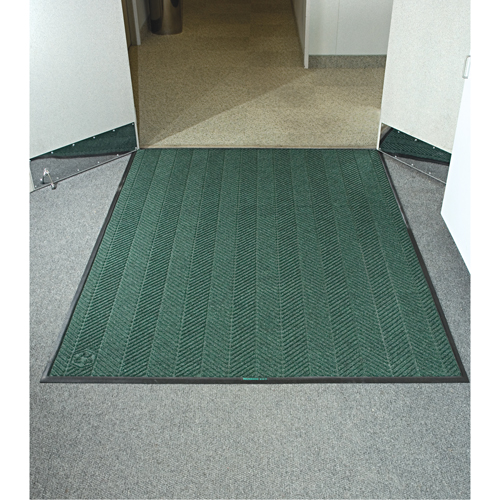 Waterhog&reg; Eco Elite Matting, Wiper/Scraper, 6' x 6' x 3/8", Southern Pine R.M.G. Prévention