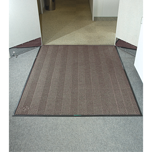 Waterhog&reg; Eco Elite Matting, Wiper/Scraper, 4' x 6' x 3/8", Chestnut Brown R.M.G. Prévention