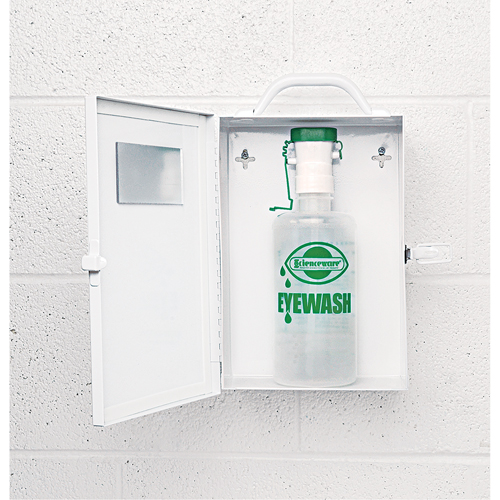 Eyewash Station and Bottle R.M.G. Prévention