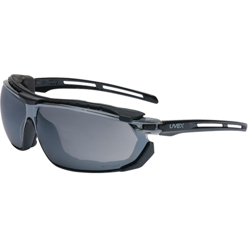 Lunettes de s&eacute;curit&eacute; &eacute;tanches Uvex Tirade, Lentille Argent/Miroir, Antibu&eacute;e, ANSI Z87+/R&eacute;pond ou surpasse la norme CSA Z94.3 R.M.G. Prévention