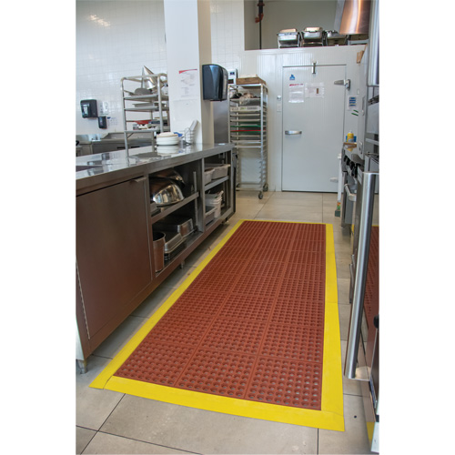 Tapis modulaire antifatigue, Nid d'abeilles, 3' x 3' x 1/2", Brun, Nitrile/Caoutchouc R.M.G. Prévention