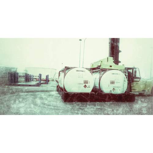 Single ISO Tank Berm, 3590 gal. Capacity, 24' W x 10' L x 24" H, L-Bracket R.M.G. Prévention