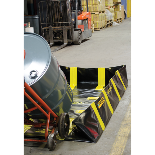 Bermes de confinement avec supports int&eacute;rieurs de parois QuickBerm , Capacit&eacute; 235 gal. US, 4' la x 8' lo x 12" h, Support &agrave; encliqueter R.M.G. Prévention