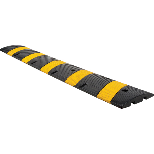 Speed Bump, Rubber, 6' L x 11-3/4" W x 2" H R.M.G. Prévention
