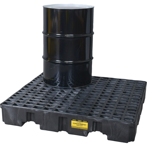 Spill Containment Pallet, 66 US gal. Spill Capacity, 51.5" x 51.5" x 8" R.M.G. Prévention