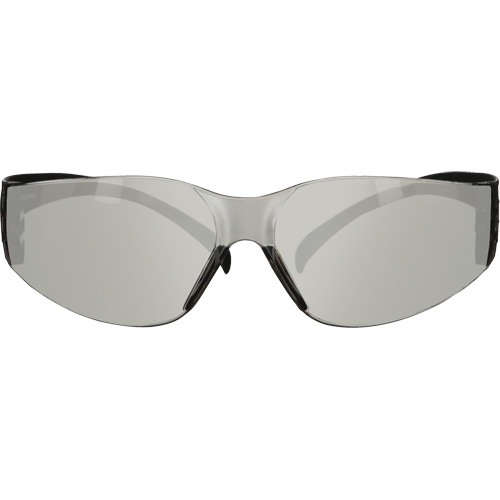 Lunettes de protection de s&eacute;rie 100 SecureFit, Lentille Gris/Int&eacute;rieur/ext&eacute;rieur, Antibu&eacute;e/Anti-&eacute;gratignures, ANSI Z87+/R&eacute;pond ou surpasse la norme CSA Z94.3 R.M.G. Prévention