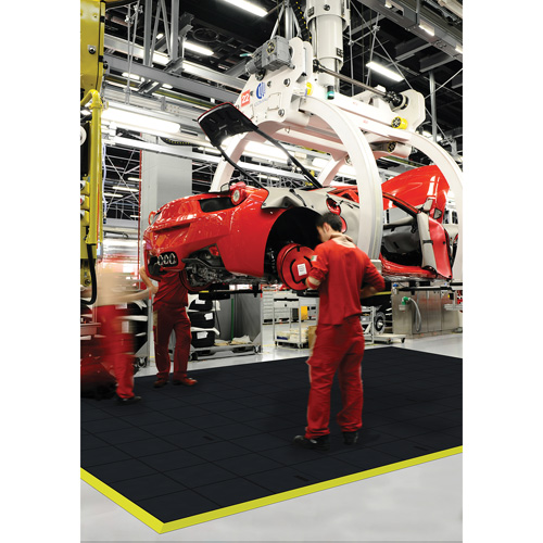 Tapis antifatigue &agrave; imbrication Cushion-Ease, Rugueux, 3' x 3' x 3/4", Noir, Caoutchouc naturel R.M.G. Prévention