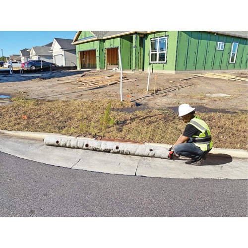 Ultra-Gutter Guard, S&eacute;diment, 144" lo x 9" la R.M.G. Prévention