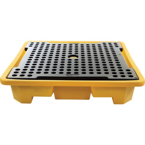 4-Drum Spill Pallet, 66 US gal. Spill Capacity, 57.5" x 57.5" x 12" R.M.G. Prévention