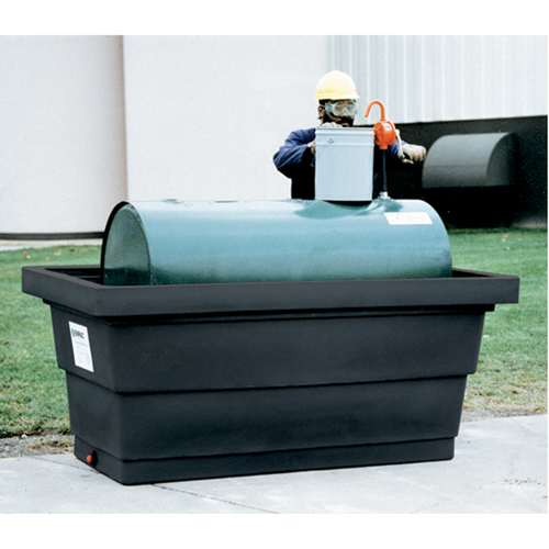 Poly-Tank&reg; Containment Unit 275 With Drain, 82.3" L x 45" W x 35.3" H, 275 US gal. Capacity R.M.G. Prévention