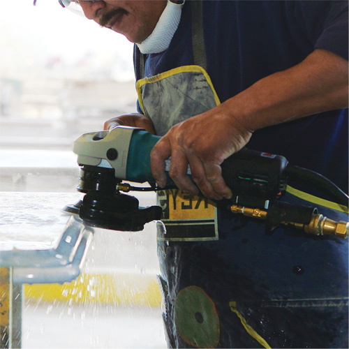 Polisseuse &eacute;lectronique pour pierre, 4" tampon, 7,9 A, 2000-4000 Tr/min &agrave; vide R.M.G. Prévention