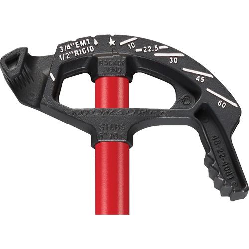 Machine &agrave; plier les conduits en fer R.M.G. Prévention