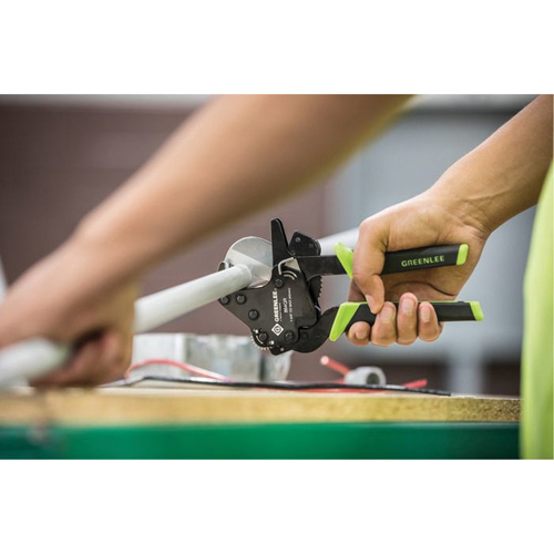 Cisaille &agrave; PVC &agrave; rochet ouverture rapide, Capacit&eacute; de 1-5/8" R.M.G. Prévention