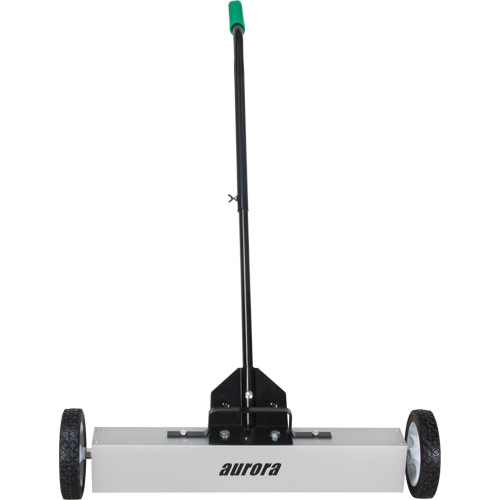 Balayeuse magn&eacute;tique &agrave; pousser, 24" la R.M.G. Prévention