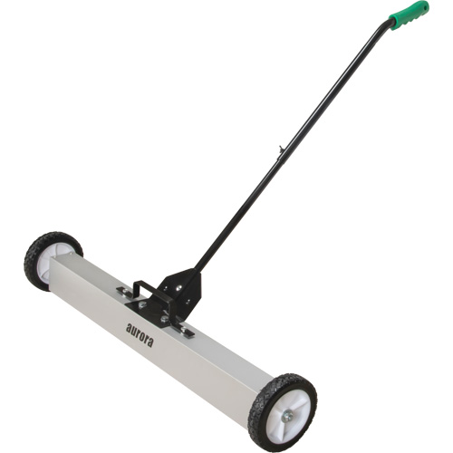 Balayeuse magn&eacute;tique &agrave; pousser, 36" la R.M.G. Prévention