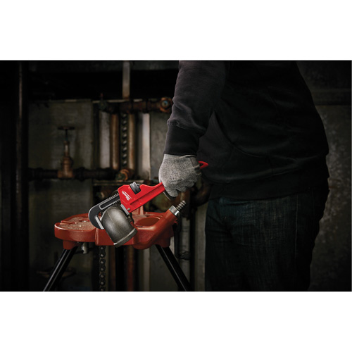 Cl&eacute; &agrave; tuyau, Cap des m&acirc;choires 1-1/2", Longueur 10", Fini Rev&ecirc;tement en poudre, Prise Ergonomique R.M.G. Prévention