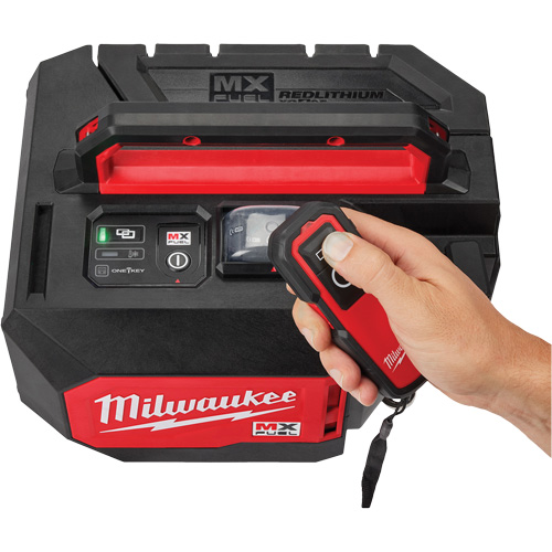 Vibrateur &agrave; b&eacute;ton MX Fuel R.M.G. Prévention