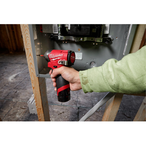 M12 Fuel Hex Impact Driver Kit, 1/4", 1500 in-lbs Max. Torque, 12 V, Lithium-Ion R.M.G. Prévention