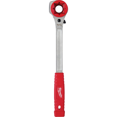 Cl&eacute; &agrave; cliquet &agrave; levier &eacute;lev&eacute;e pour monteur de ligne avec face de frappe frais&eacute;e, Prise de 3/4"/1"/1-1/8", Poign&eacute;e Ergonomique R.M.G. Prévention
