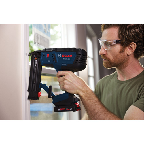 Brushless 18-Gauge Brad Nailer Kit with Standard Power Battery, 18 V, Lithium-Ion R.M.G. Prévention