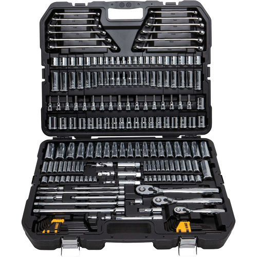 Mechanic's Tool Set with Blow-Molded Case R.M.G. Prévention