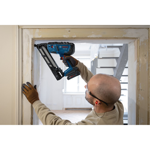 Brushless 15-gauge Angled Finish Nailer (Tool Only), 18 V, Lithium-Ion R.M.G. Prévention