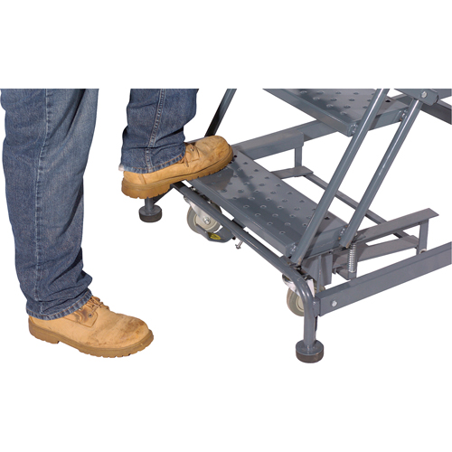Weight Actuated Lockstep Rolling Ladders, 6 Steps, 24" Step Width, 60" Platform Height, Steel R.M.G. Prévention