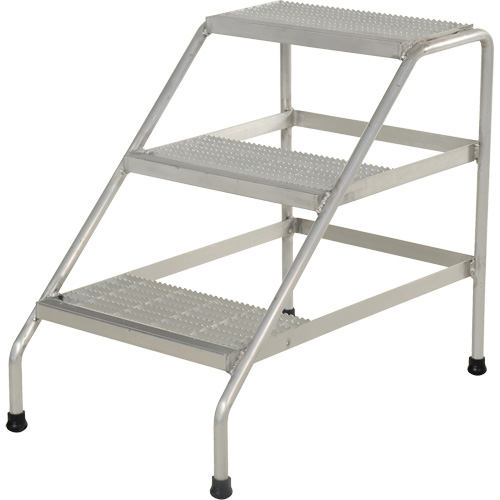 Aluminum Step Stand, 3 Step(s), 22-13/16" W x 34-9/16" L x 30" H, 500 lbs. Capacity R.M.G. Prévention