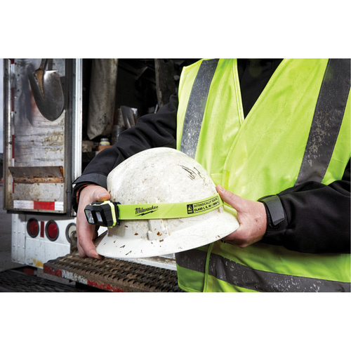 Lampe frontale &agrave; faisceau large/concentr&eacute; et &agrave; s&eacute;curit&eacute; intrins&egrave;que, DEL, 310 lumens, 40 hres de fonctionnement, piles AAA R.M.G. Prévention