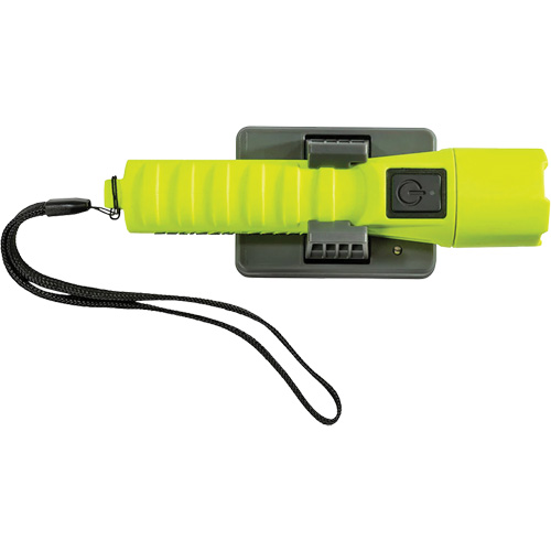 Lampe de poche 3335R, DEL, 246 lumens, Piles Rechargeable R.M.G. Prévention