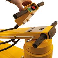 Mammut Jack, 165 Ton(s), Air Hydraulic R.M.G. Prévention